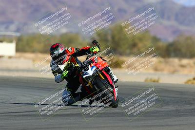 media/Jan-09-2022-SoCal Trackdays (Sun) [[2b1fec8404]]/Turn 14 (10am)/